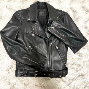 Beautiful black genuine leather jacket!